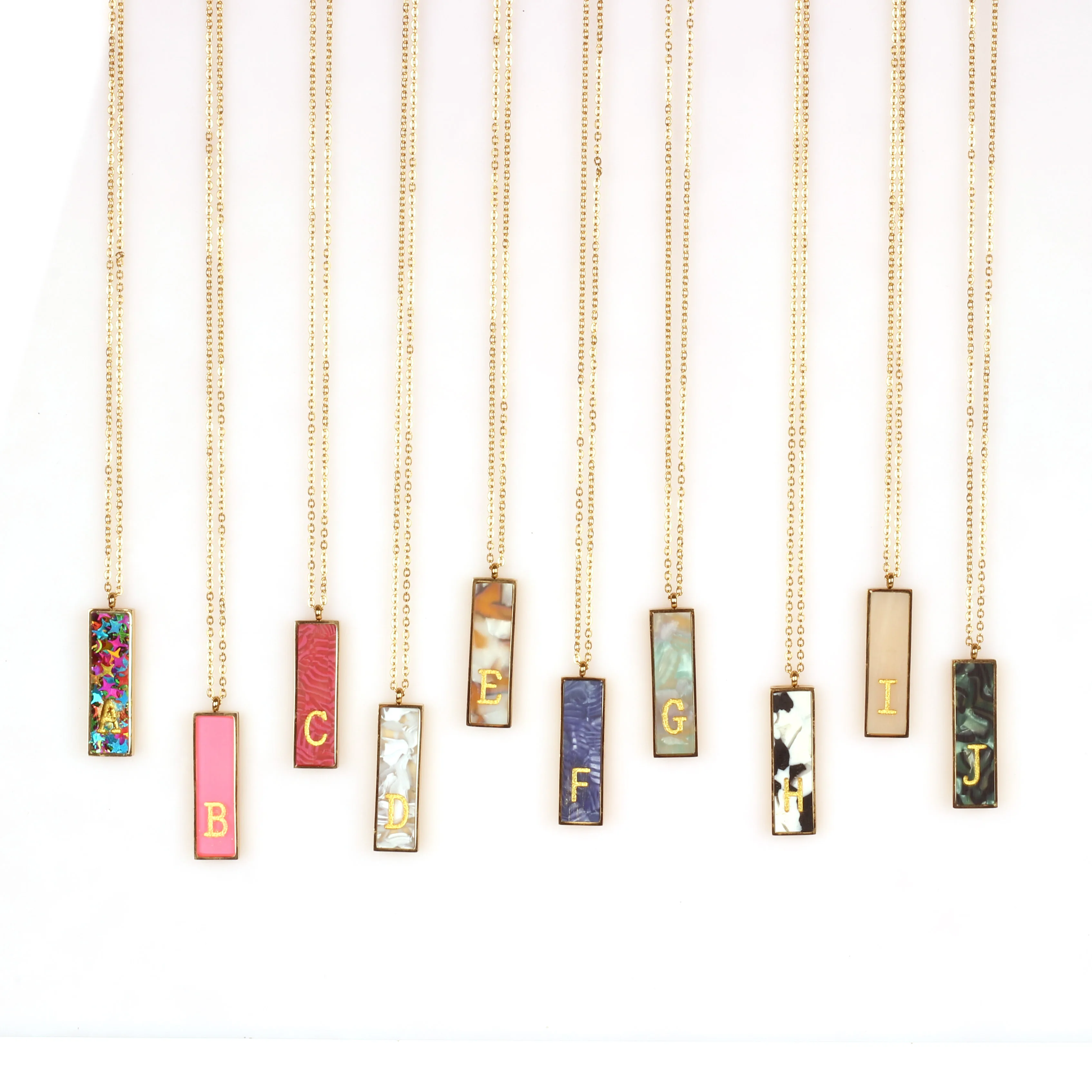 Ins Hot Selling 18K PVD Plated Stainless Steel Chain Necklace Oil Dripping Initial Rectangular Letter Pendant Name Necklace