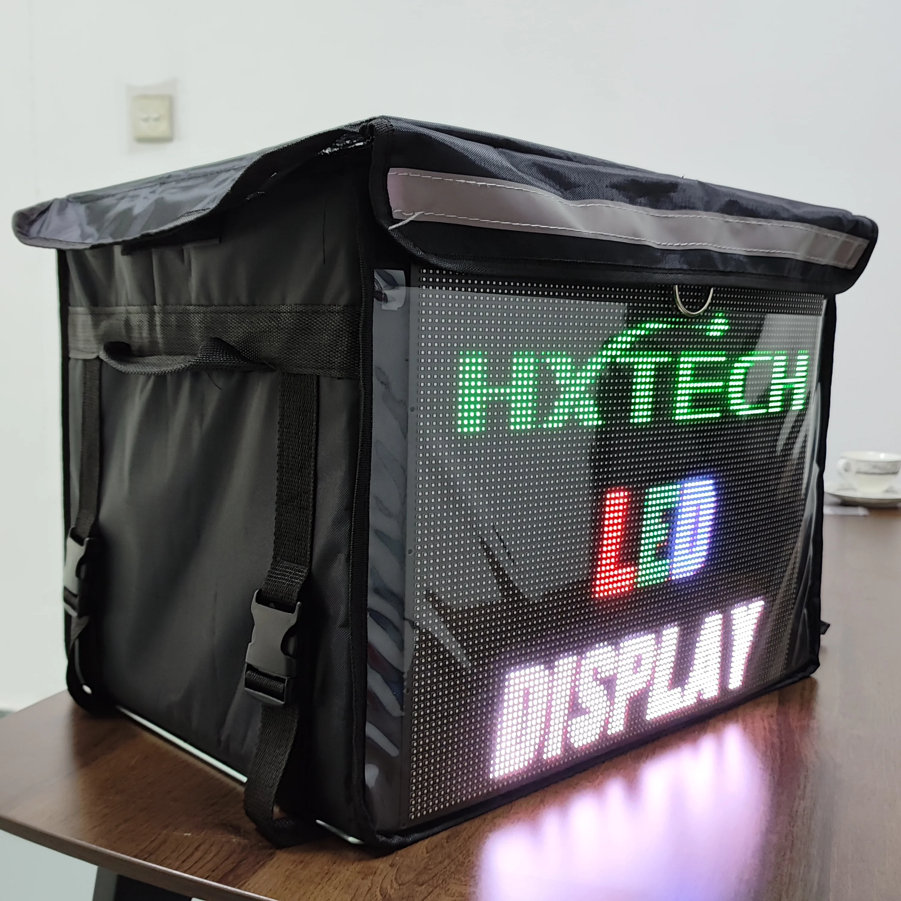 10 colors available Plastic LED Bike Delivery Box 2023 Waterproof oxford fabric Food delivery box