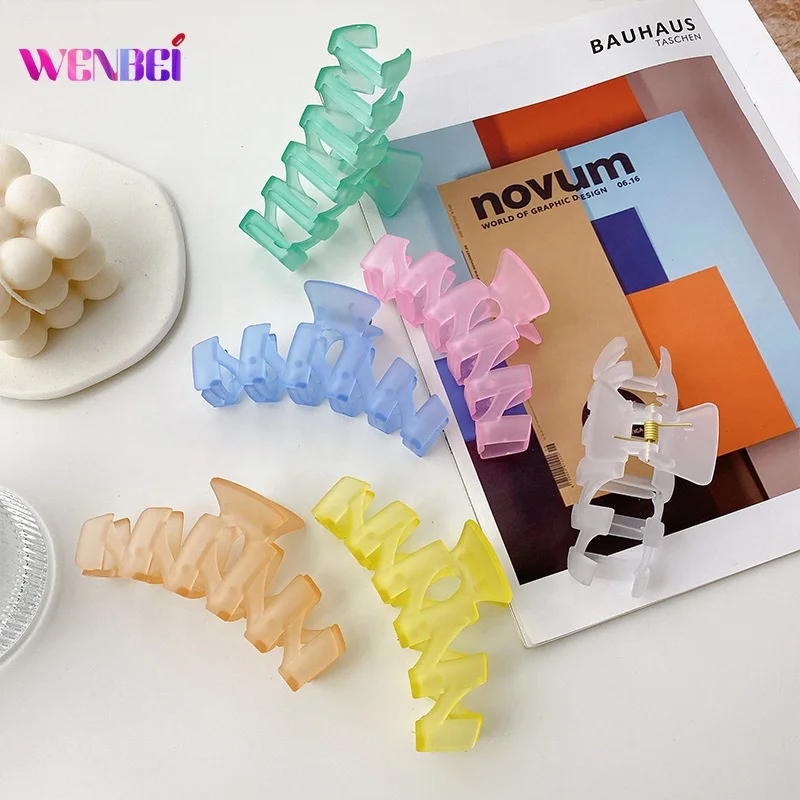 Factory Wholesale Fashion Simple 10CM Transparent Plastic Hair Claws Clip For Thick Hair