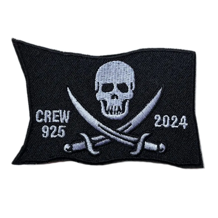 Christmas Embroidered Patches Label Wholesale Custom Made Iron On Embroidery Patch For Clothing Applique