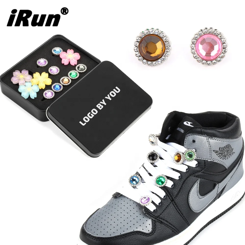 IRun Luxury Bling Shoelaces Charm Rhinestone Metal Designer Shoe Charms Fashion Diamond Crystal Sneaker Decorations with Package
