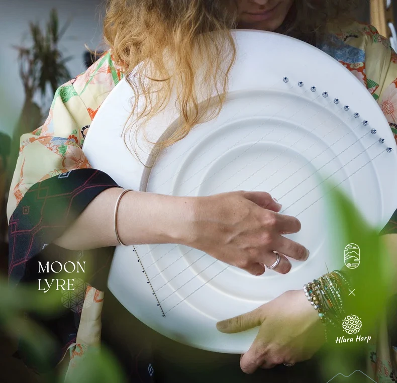 221103-moonlyre-2_01