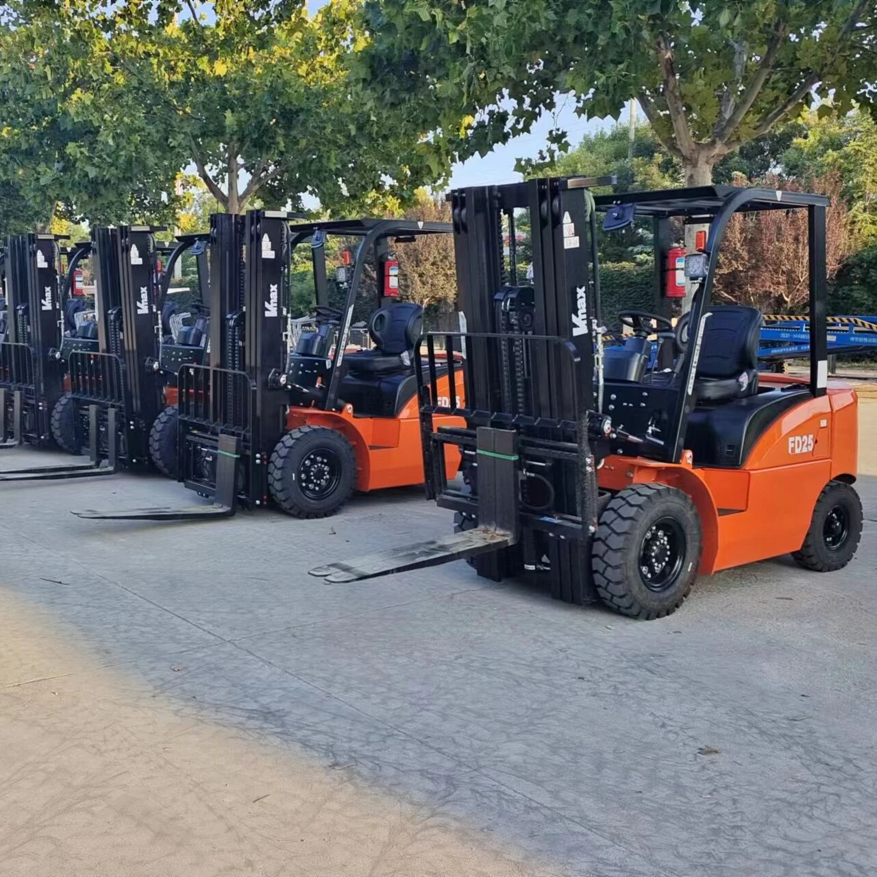 2.5 Ton new series Diesel Forklift truck