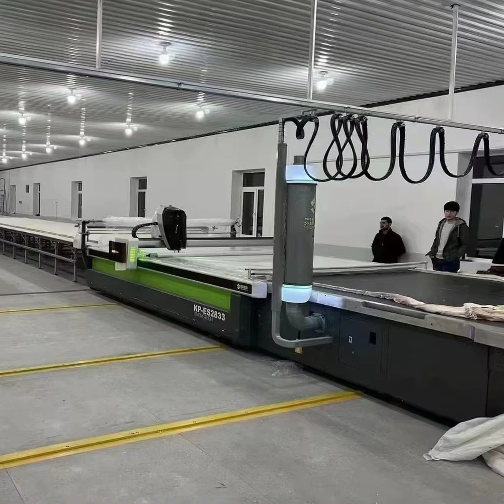 Double servo drive motor high quality fabric cutting machine for denim underwear bra woven shirt