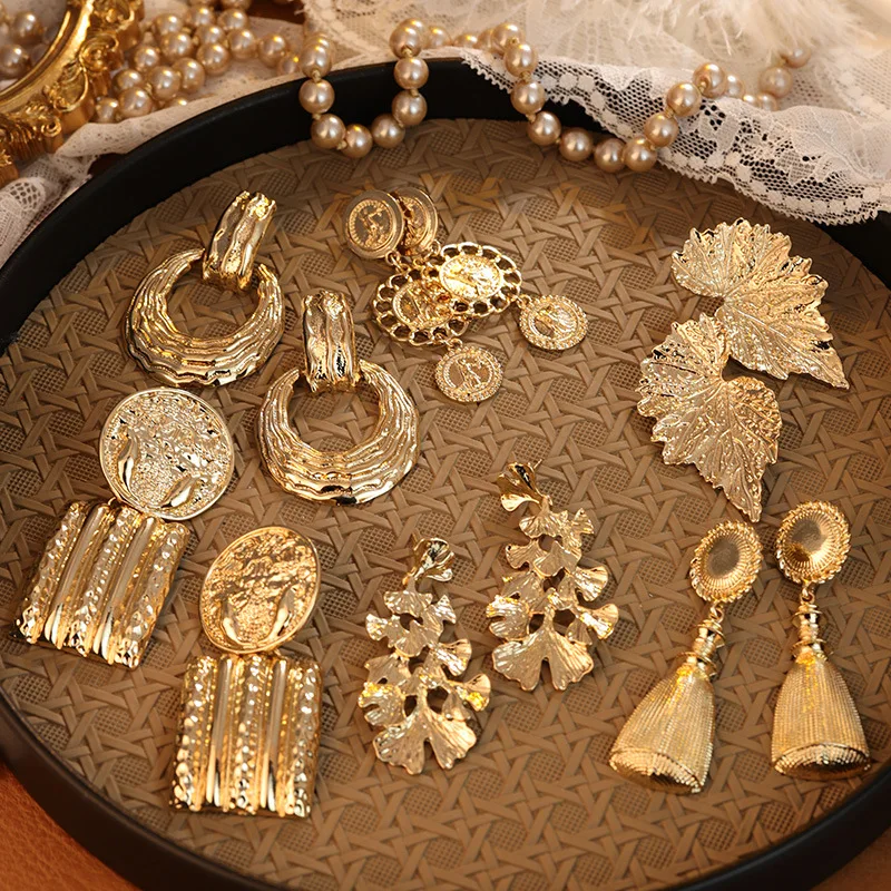 Exaggerated S925 Silver Needle Elegant Retro Geometric Gold Plated Leaves Flower Metal Earrings for Women Gift