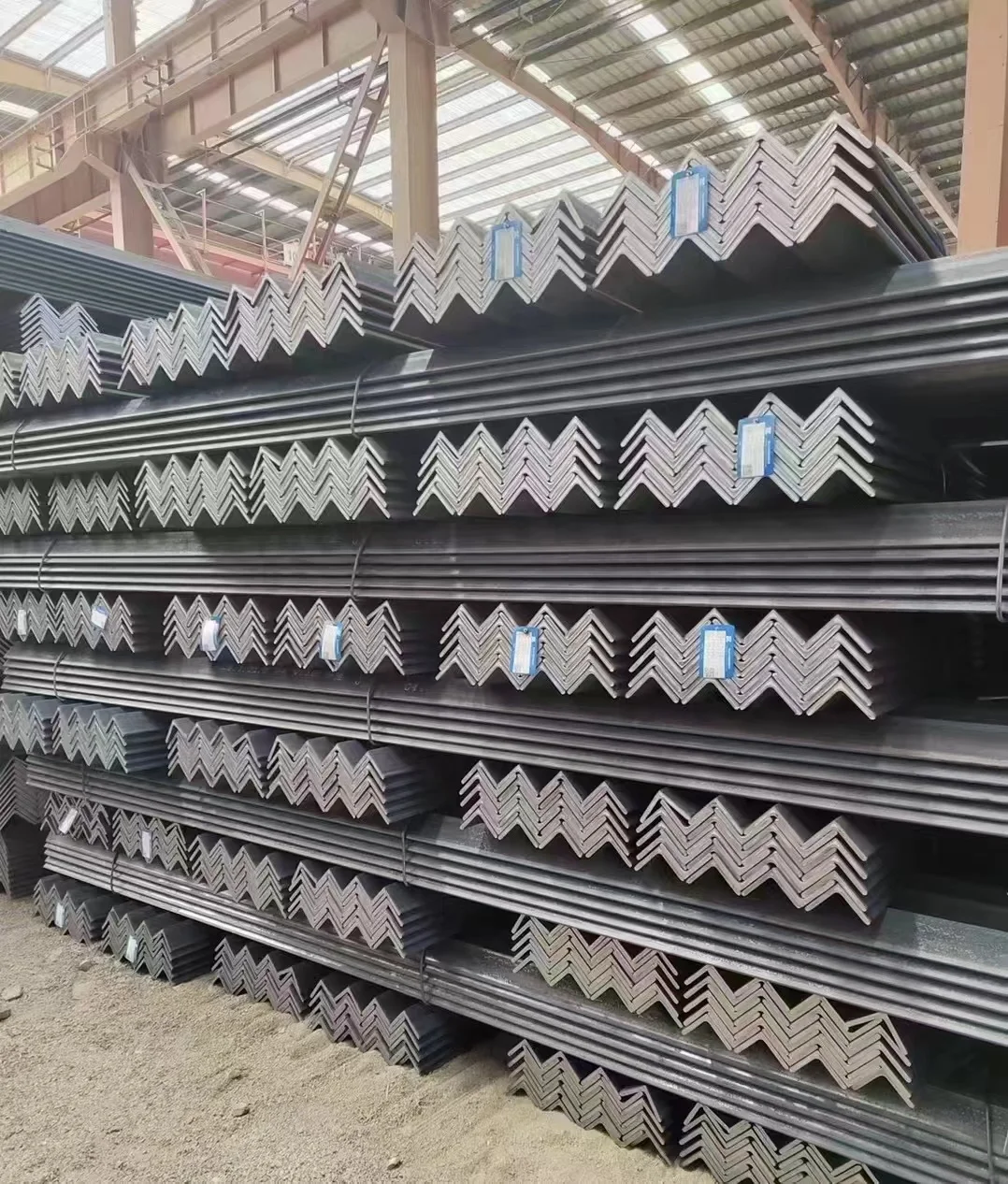 65*65*6mm l profile galvanized equal or unequal steel angles for bracket