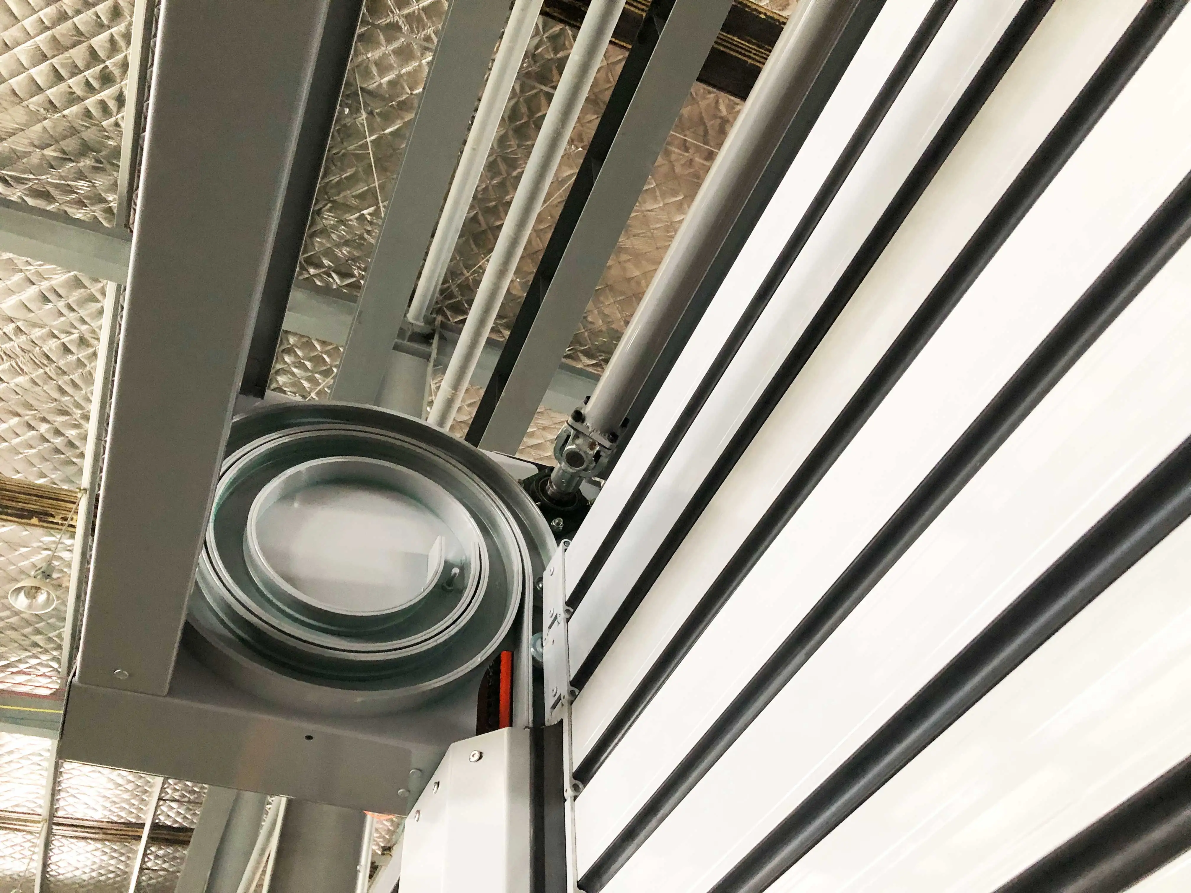 Infrared Induction Shutter Windproof Fast Automatic Spiral Aluminum Metal Insulated High Speed Rapid Rise Roll up Warehouse Door