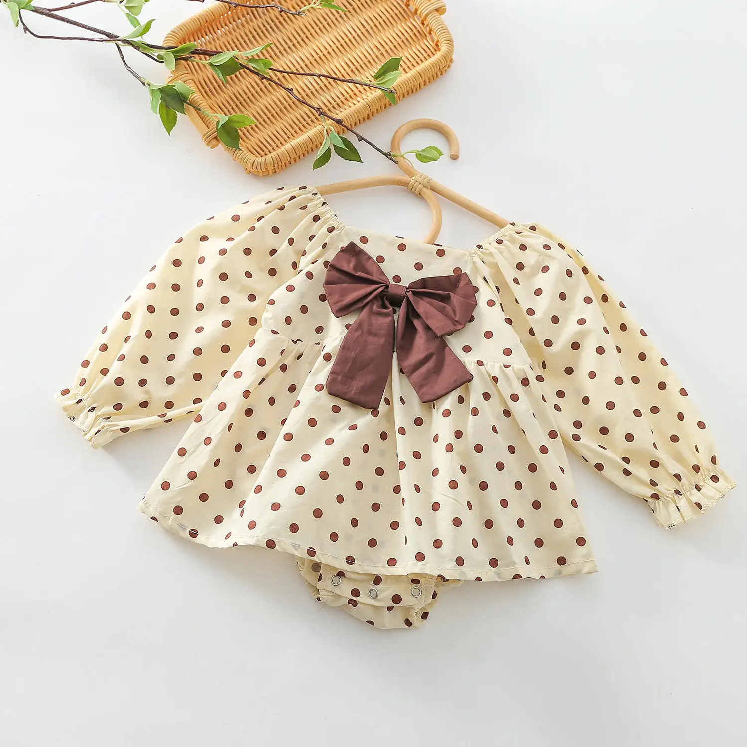 Korean version wave point foreign style baby bow princess skirt pure cotton short sleeve baby dresses