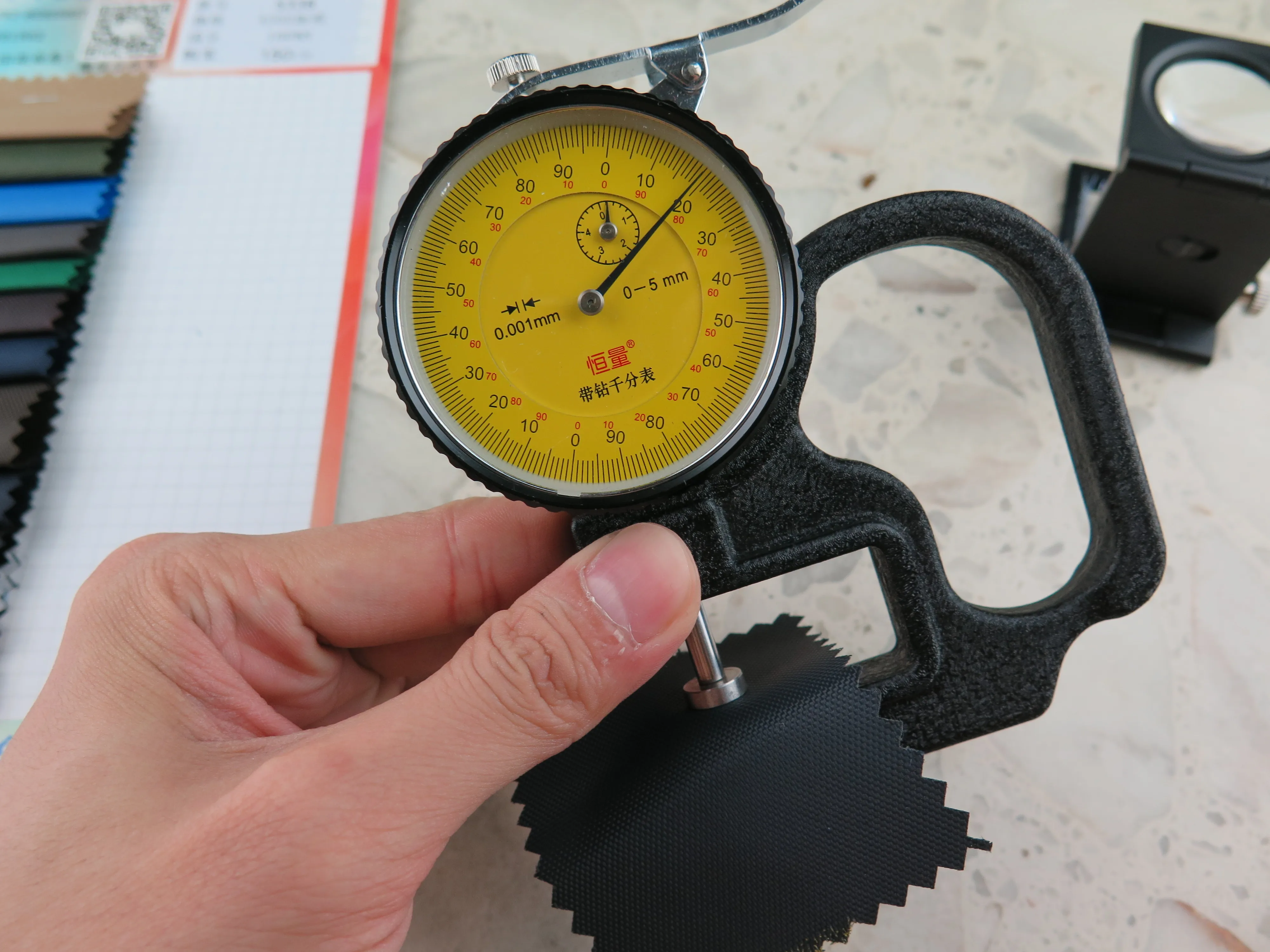 Spot Sales for Waterproof 420D Nylon Oxford Fabric Luggage and Handbag Jacket Tent 100% Nylon