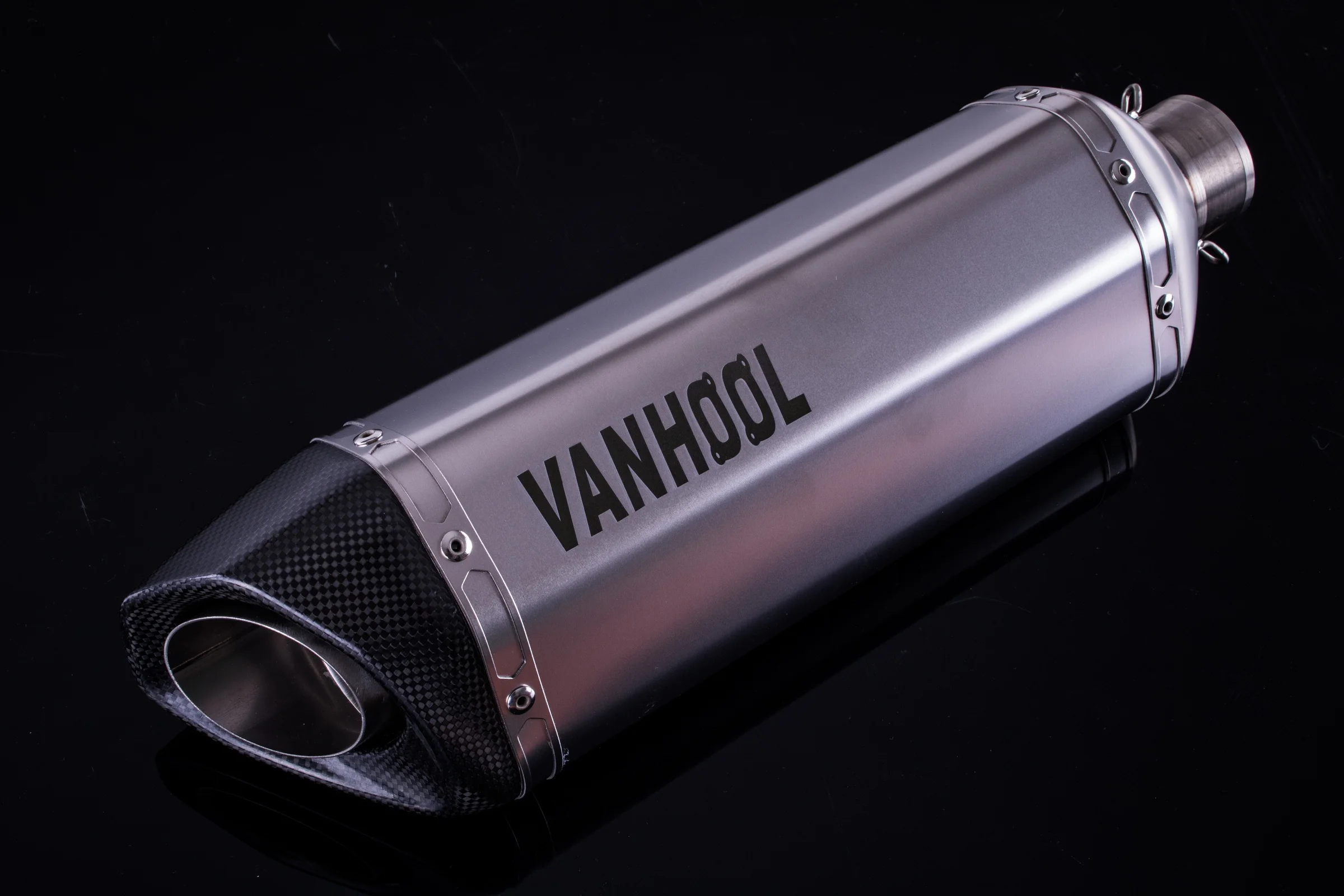 titanium carbon muffler.jpg