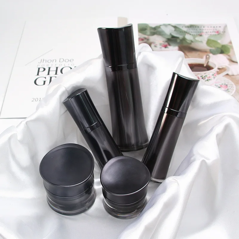 China Supplier Gradient Black Square Cosmetic Containers Acrylic Spray Pump Lotion Bottle And Cream Jars Sets