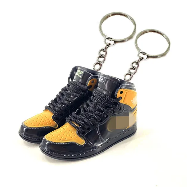 3D  mini shoes keychain hard plastic shoes keychain  sneaker keychain