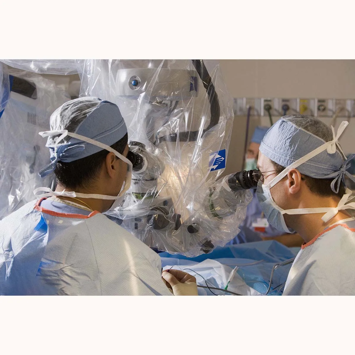 Leica Microscope Drape with Glass Lens