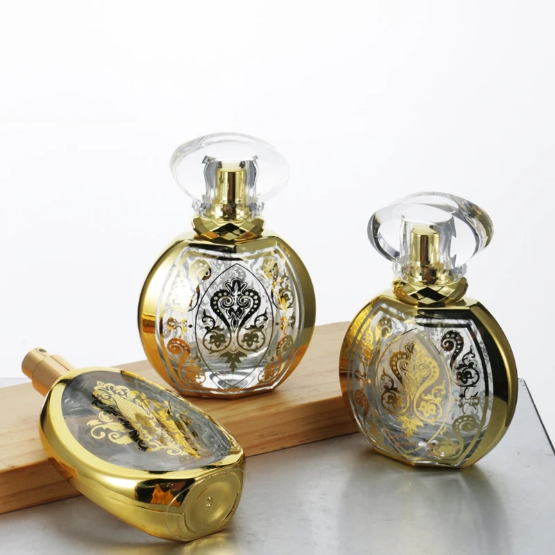 Factory Supply 50ml Arabic Pattern Flat Oval Classic Perfume Glass Packaging Fine Mist Perfume Spray Bottle with Luxury Lid