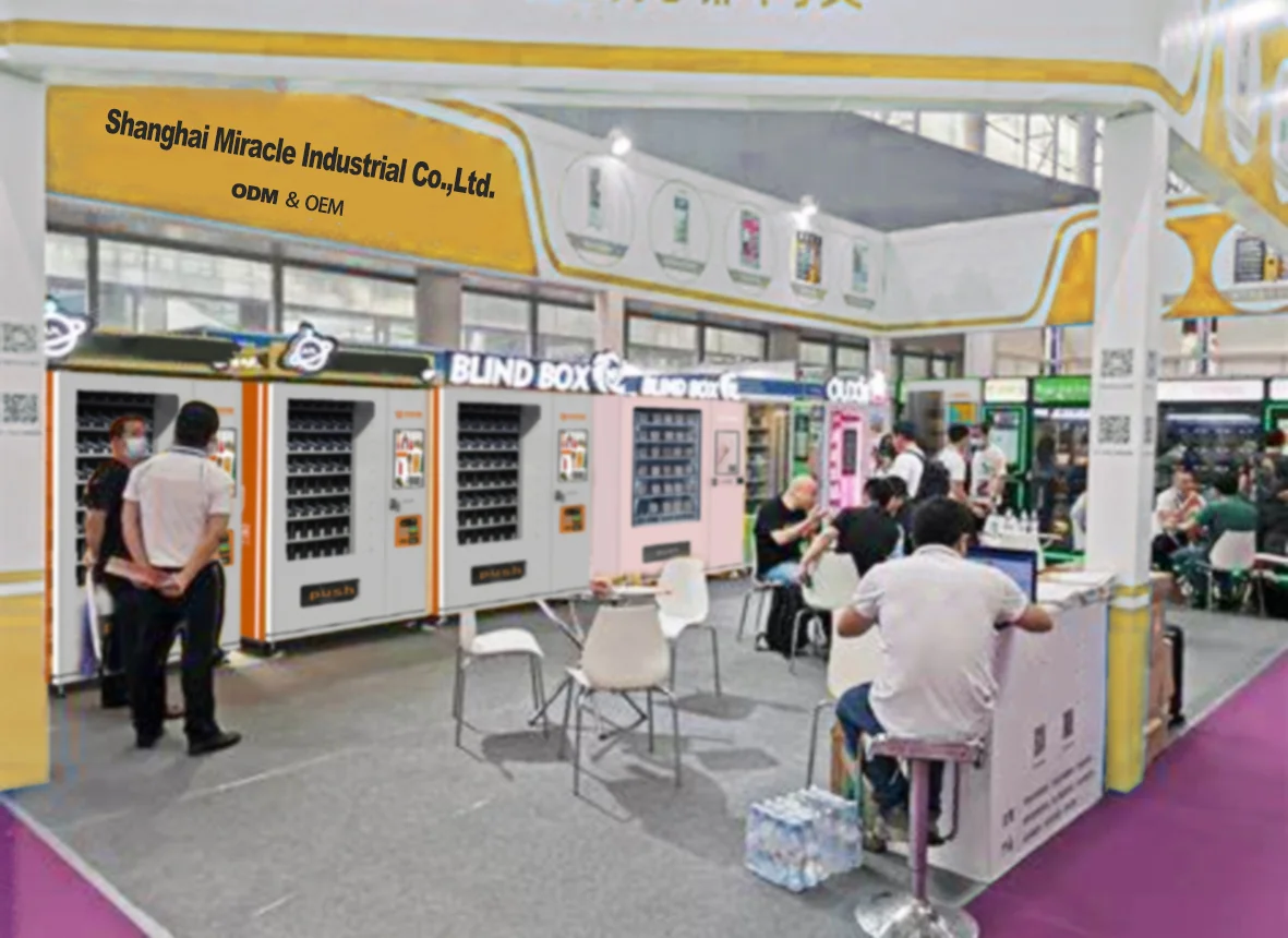 Elevator-Equipped Metal Vending Machine Fragile Items Accepting Credit Cards Tokens Enhanced Safety Features Fresh Produce Wine