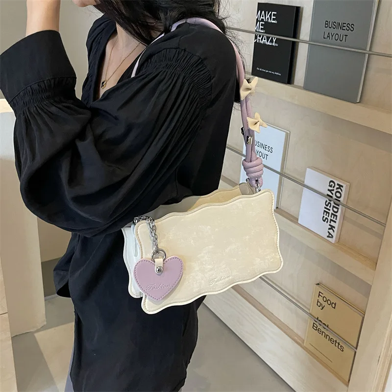 The New Fashion Handbags  Lady Fashion Leather Bags Lady Design Purses for Women