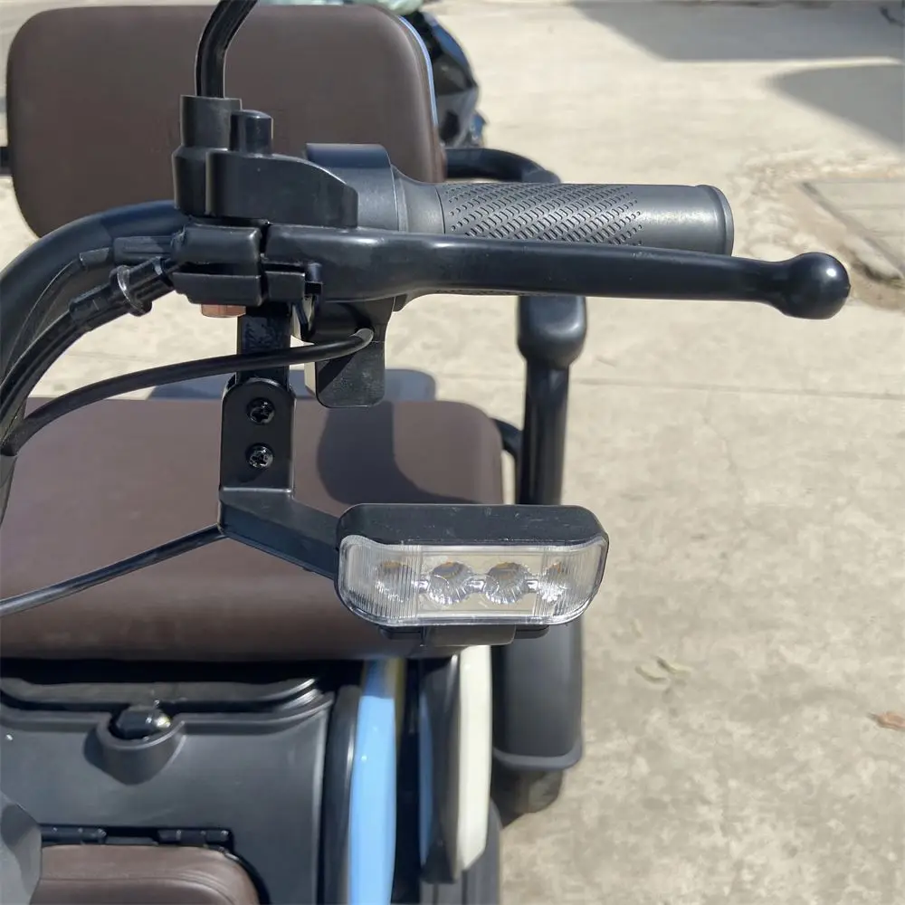 Popular Design 60V 3 Wheel Cargo Tricycle Electric Car Three Passenger Motorcycle for Elder Use