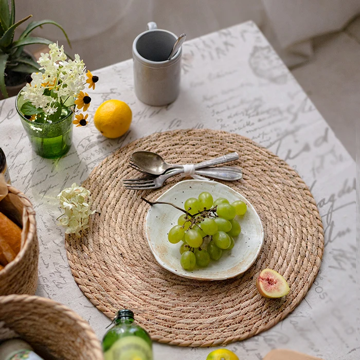 Hot sale rattan placemat round cheapest wholesale wicker bamboo charger plates decoration wedding placemat