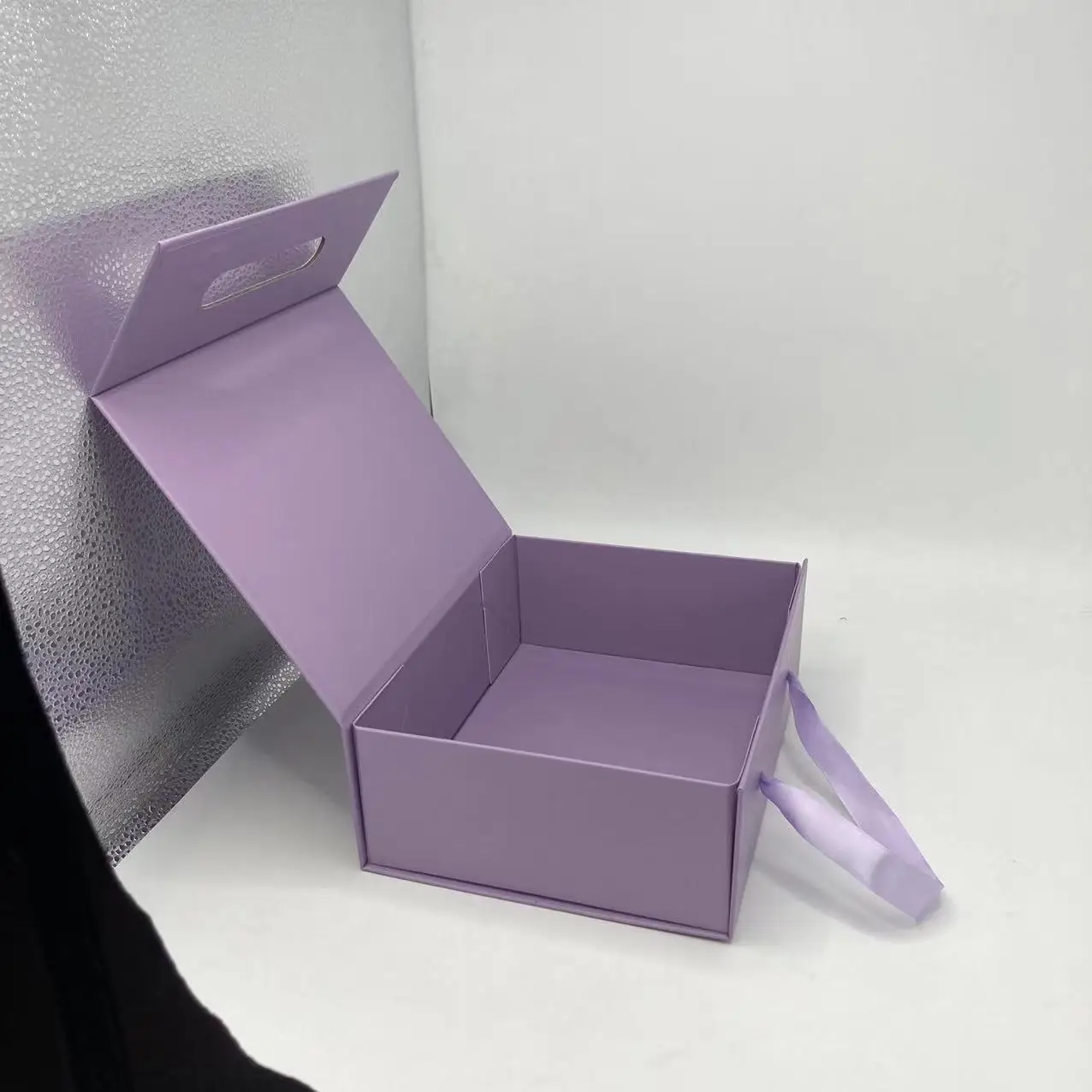 Reasonable price boxes personalised baby clothing sets gift purple cardboard clothing paper boxes packaging