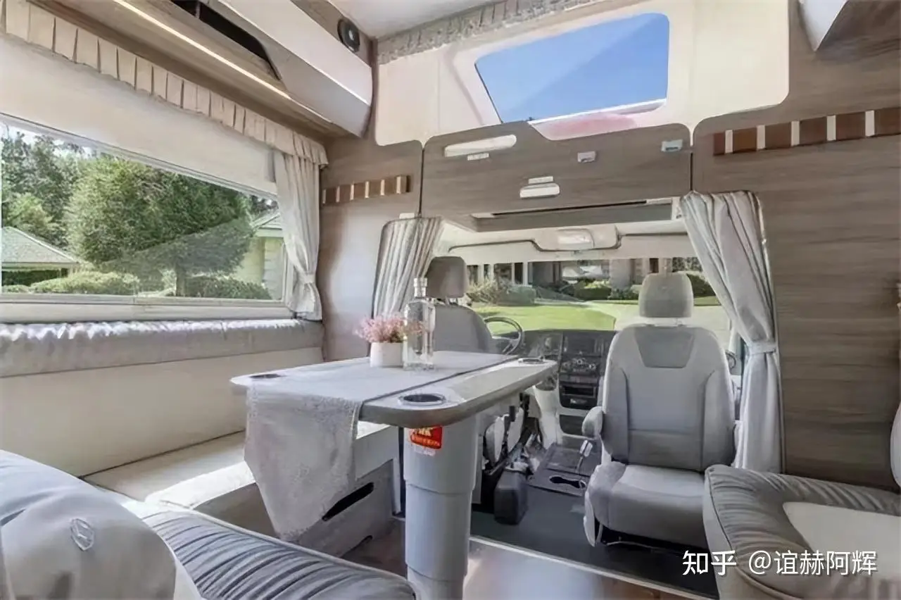 modified refitted vehicle for camp recreational tour car brand iveco chasis for 4-6 person sleep toilet cooking equipment