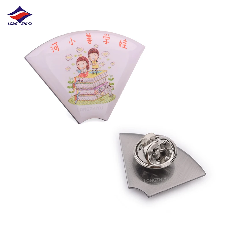 Longzhiyu 17 years die struck pins manufacturer customize personalized blazer metal brooch shirt lapel pins