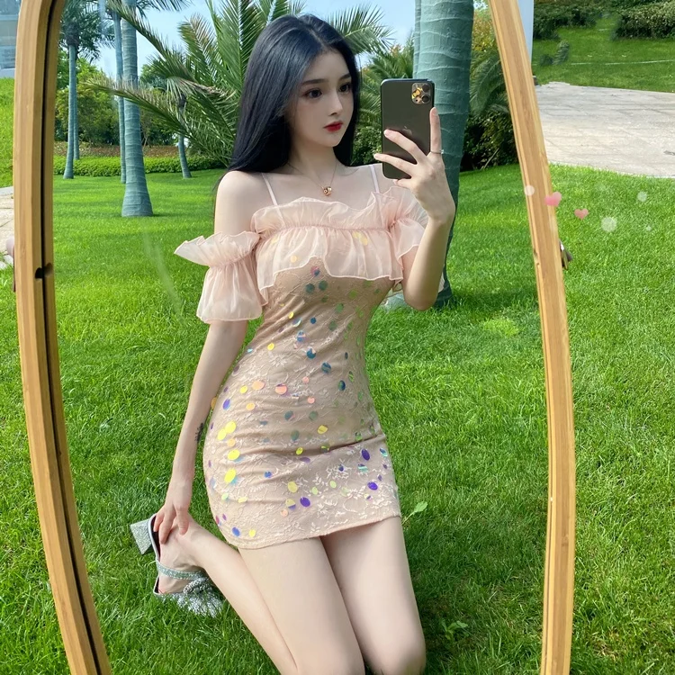 Бюстгальтер с рюшами на бретелях, короткий рукав, блестки, розовое ТРАПЕЦИЕВИДНОЕ короткое платье, милое платье