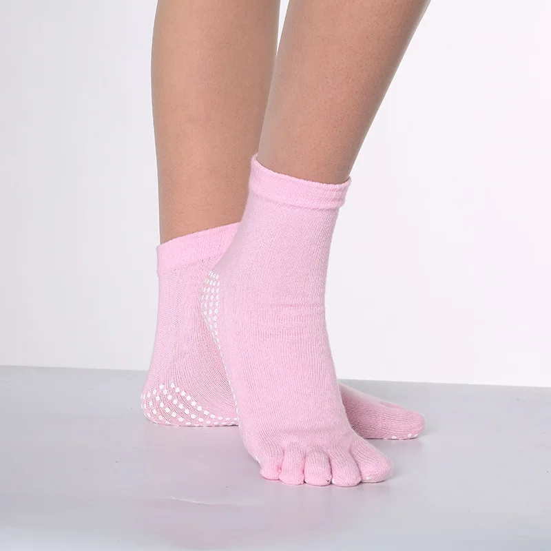 Yoga Non Slip Pilates five-finger socks Barefoot women sports 5 toe socks