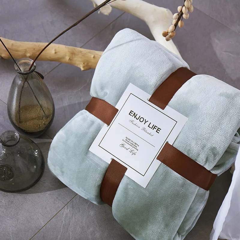 Custom Microfiber Flannel Plaid Throw Blanket Printed Super Soft 100% polyester King Size Winter