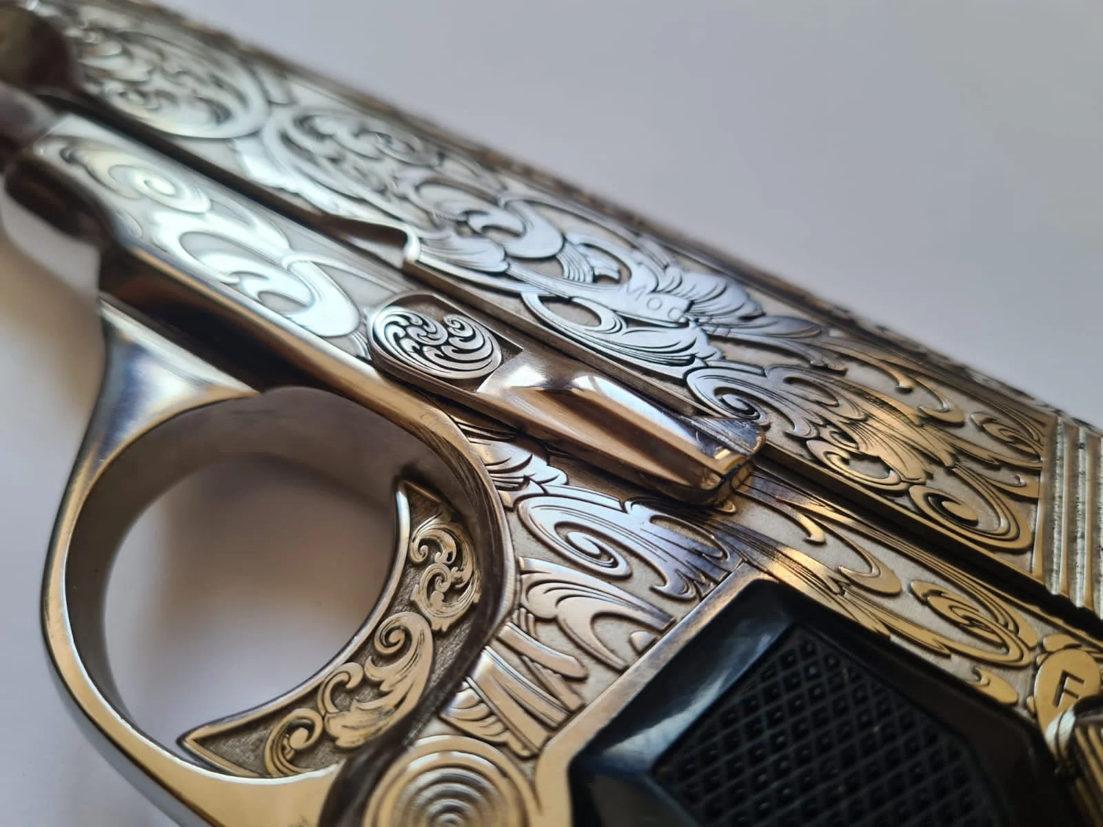 20w 100w mini portable rotary marking machine laser gun engraving machine portable fiber laser marking machine for gunsmith