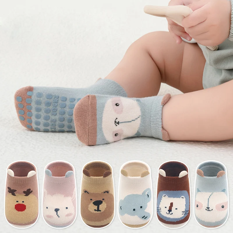 24 Autumn/Winter Cartoon Boys and Girls Anti slip Ship Socks Infant Floor Socks Learning Step Socks New Design for Girls
