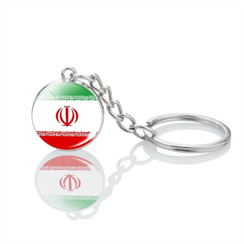 Сувенирный брелок для футбольного матча