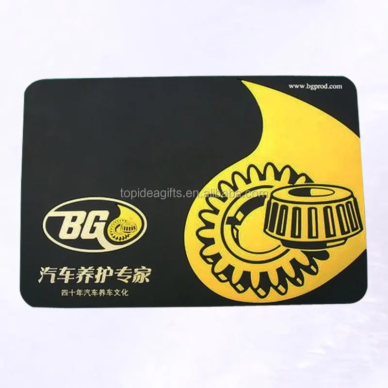 Rubber PVC Mobile Phone Mats Customized Factory Soft pvc embossed logo for phone mats Customized