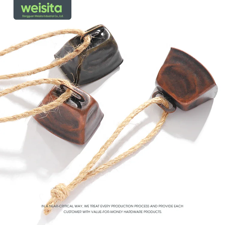 Hot Sales DIY Metal Christmas Pendant Vintage Wrought Iron Wind Chimes Horn Bells Interior Decoration Wall Hanging Twine Bell