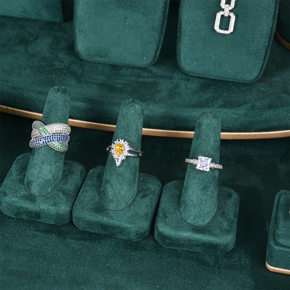 Wholesale Custom Microfiber Jewellery Holder Ring Earring Bracelet Necklace Jewelry Display Stand Showcase