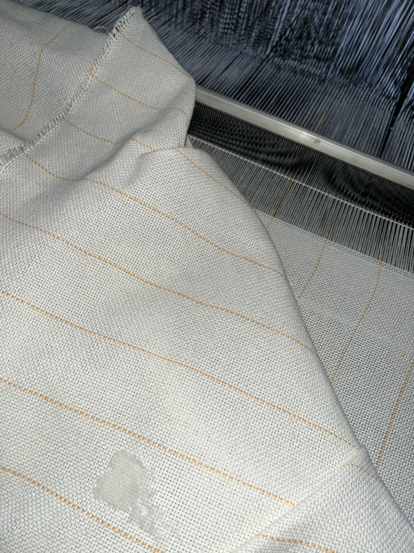 Primary color tufting fabric, carpet base fabric, cotton and polyester blended tufting fabric