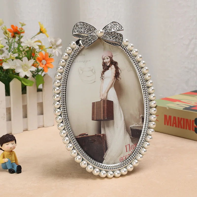Luxury Retro Style Metal White Pearl Picture Frame Wedding Photo Frame Home Decoration Table Setting