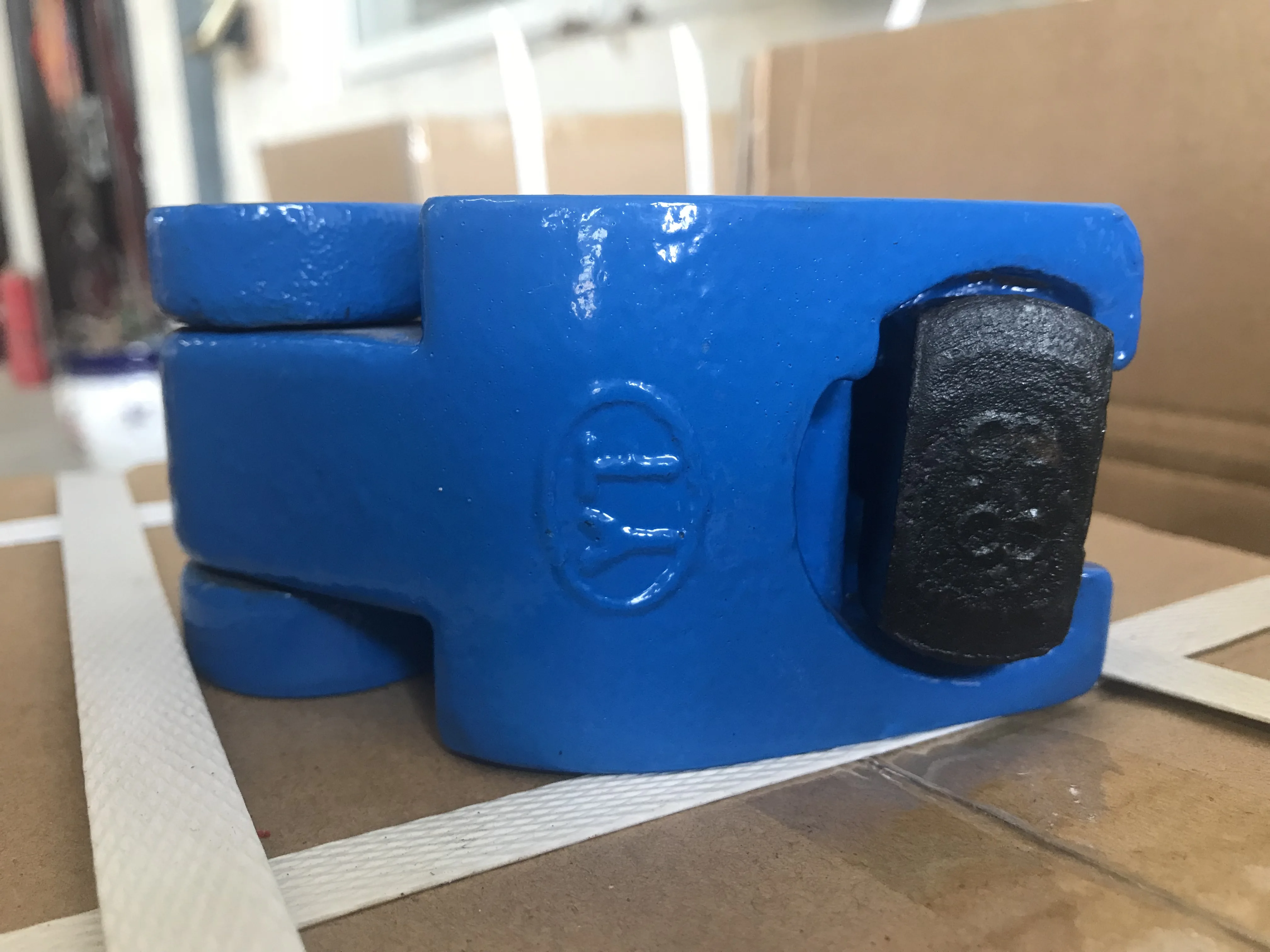 API polished rod clip clamp for oil