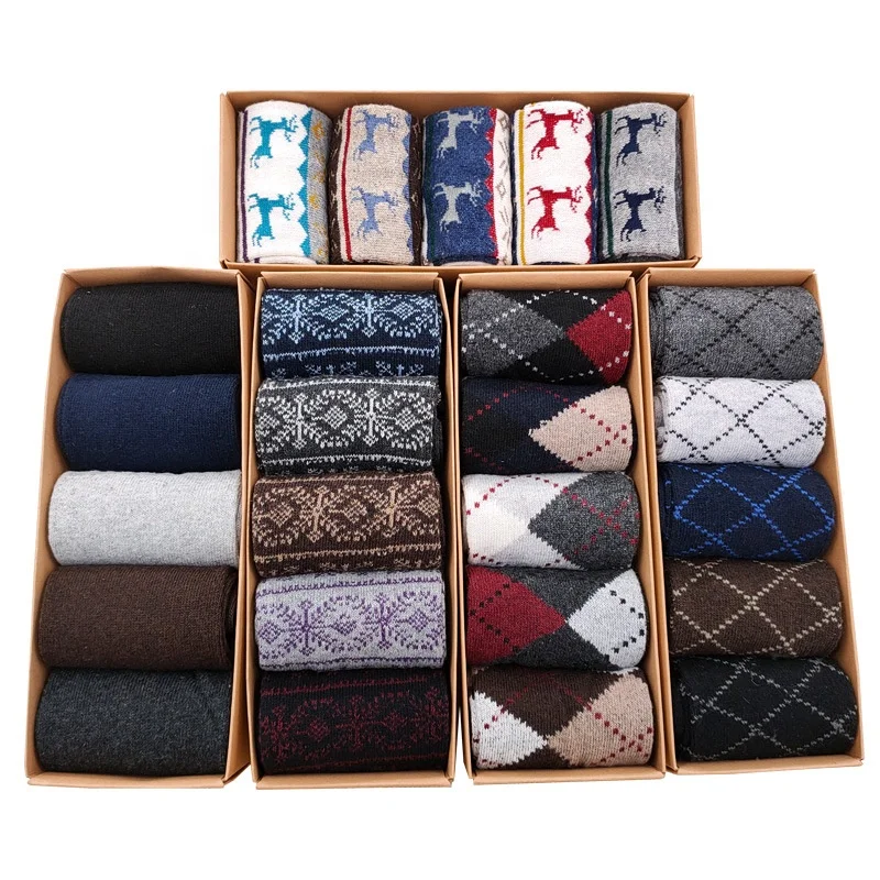 Wholesale custom logo hosiery crew fuzzy fashion black knitted trendy men dress socks