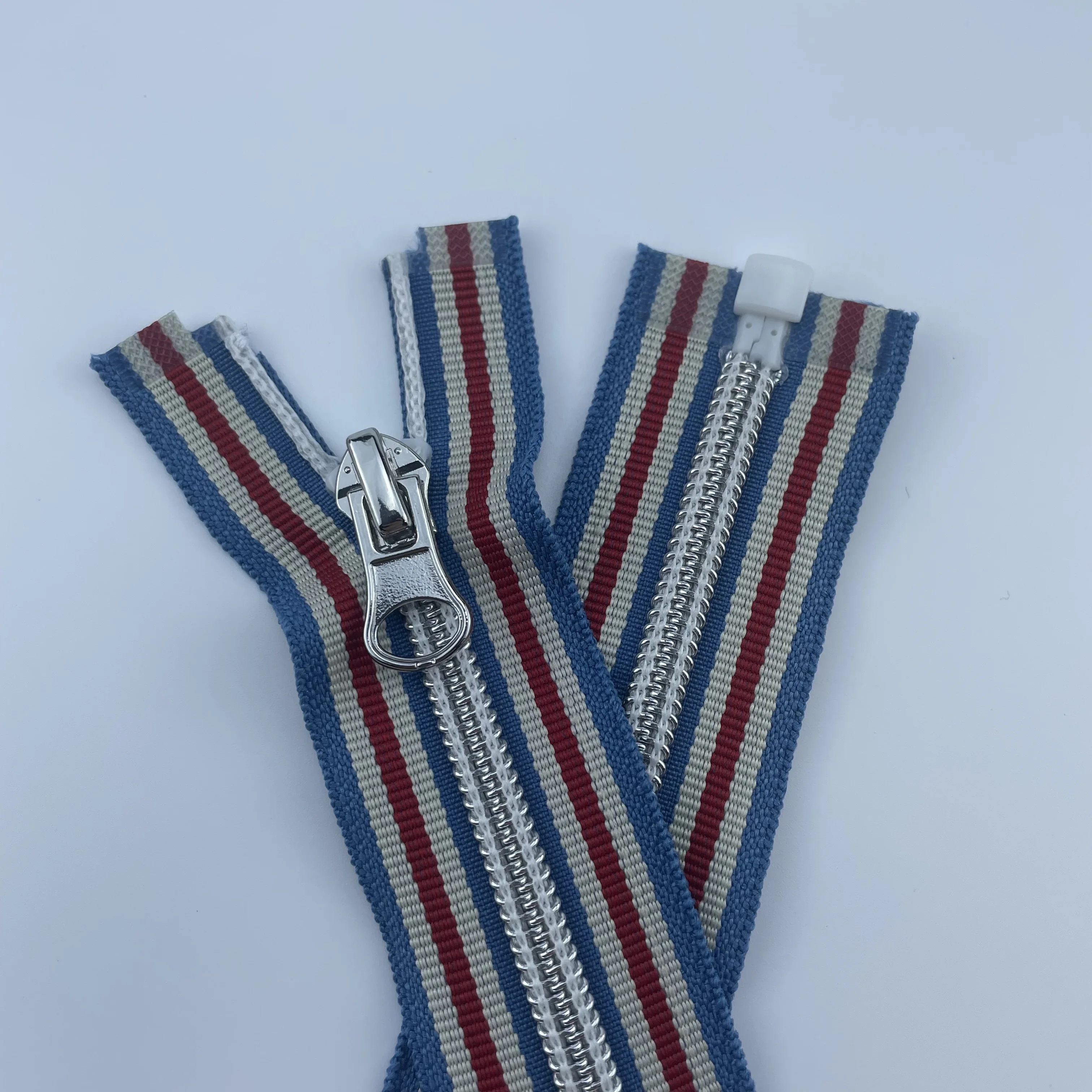 NO.5 Nylon zipper Silver teeth for Jacket Bag shoes Zipper Pulls puller zipper 3M slider tailoring material half zip