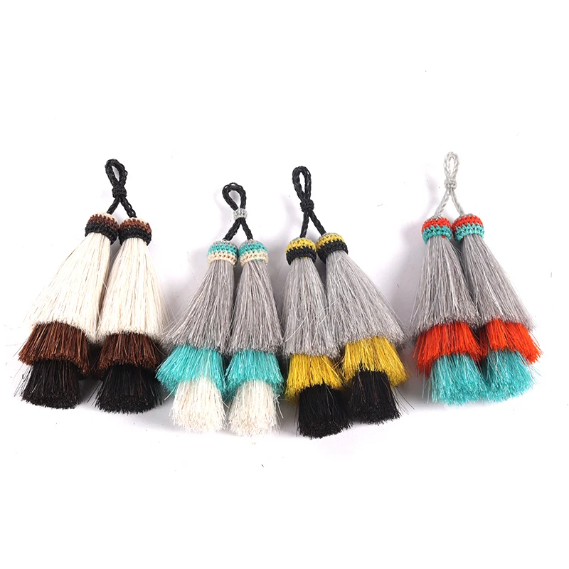 Handmade natural black white brown grey color 5-15cm horse tassels and keychains made of horse hair for sale