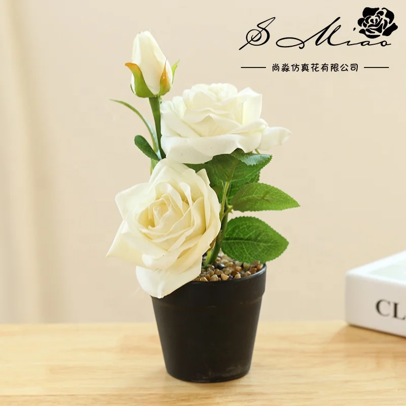 Artificial three-headed flannelette rose and black plastic pot bonsai home decor