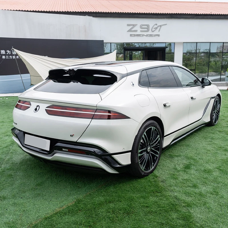 Denza Z9Gt Ev 630 Four-Wheel Drive Pro Version 5-Door 5-Seat Hatchback Medium And Large 966 Hp New Energy Vehicle Electric Car