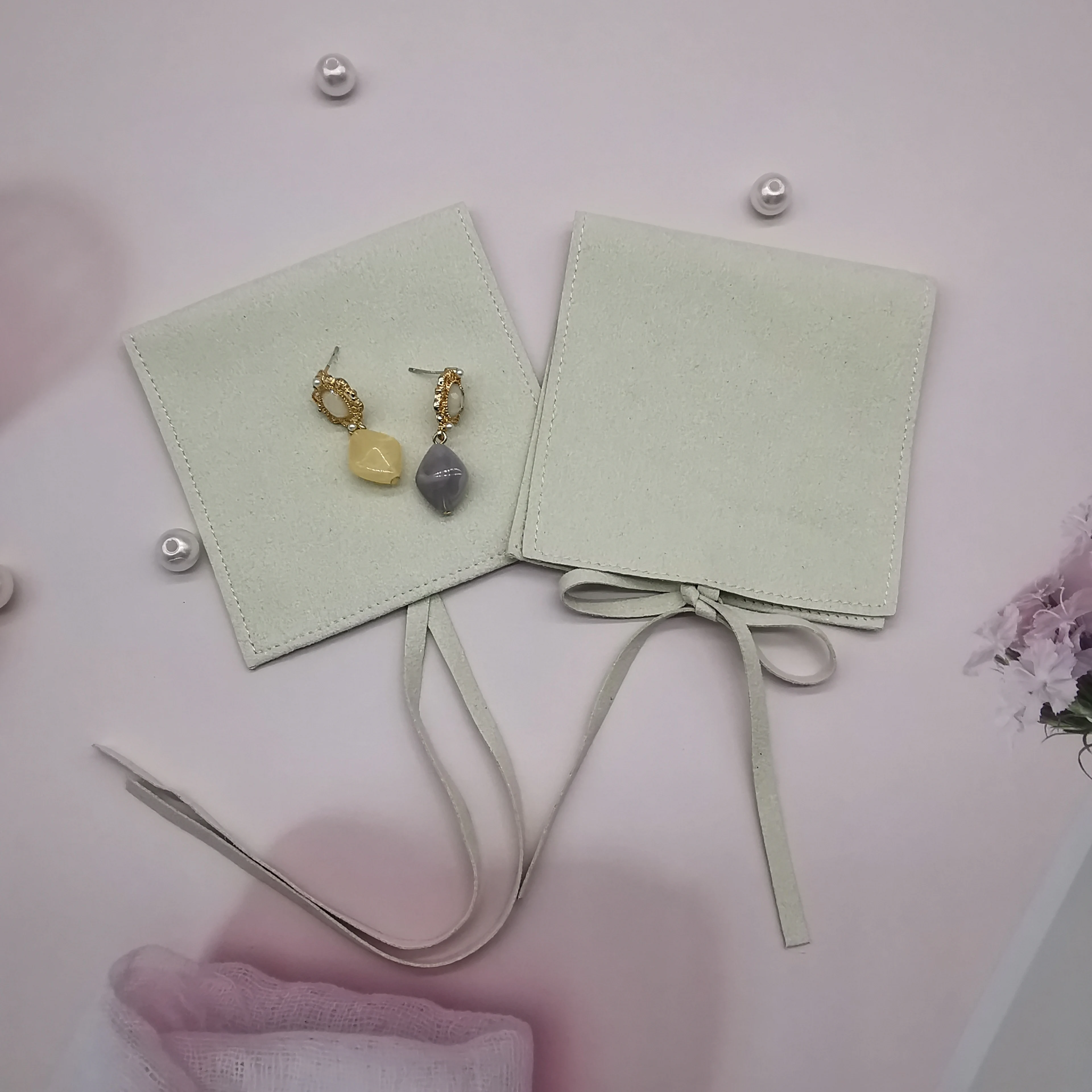 
China Jewelry bag suede leather manufacture Custom wholesales Jewelry Envelope bag Suede Microfiber Jewelry Pouch 