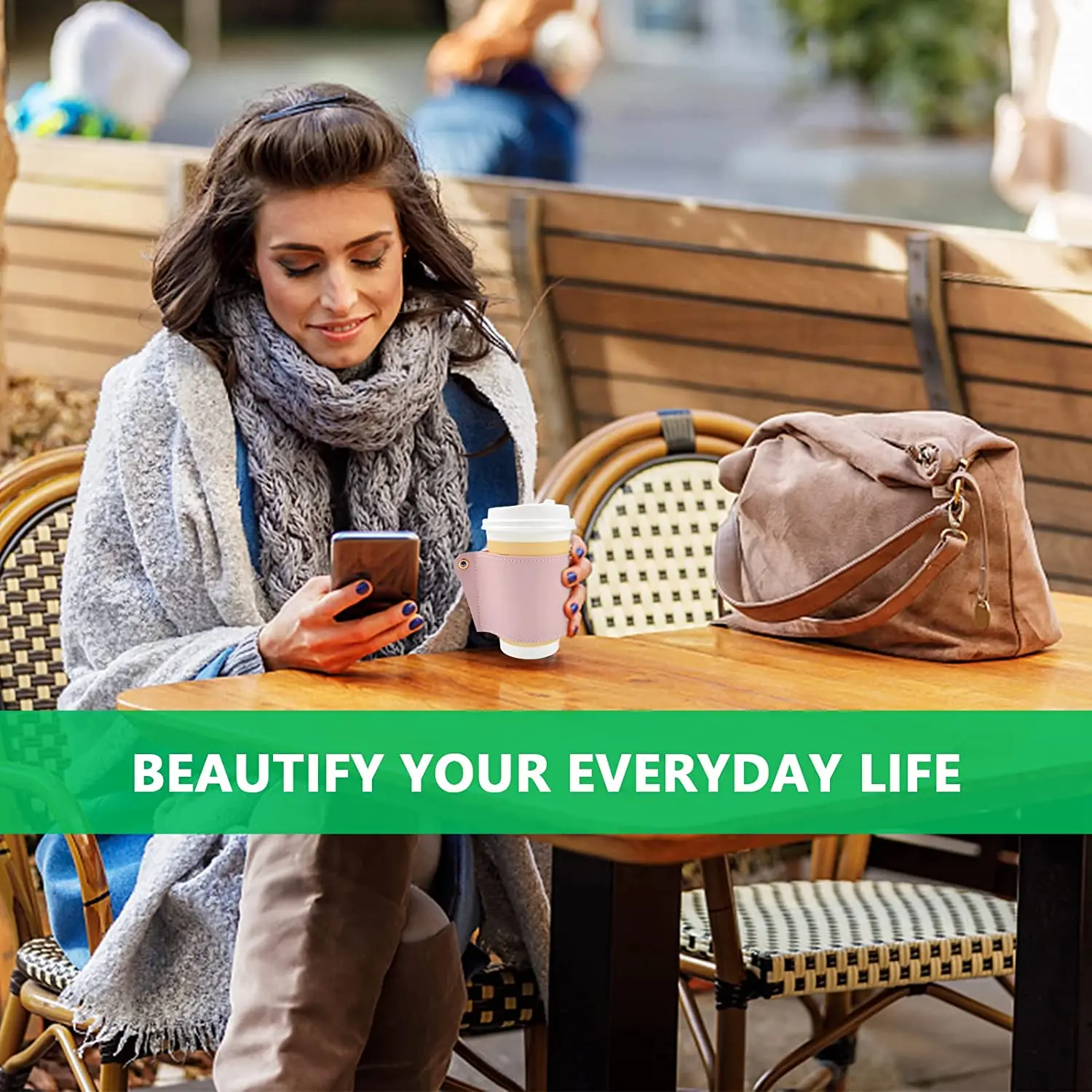 2021 new reusable PU leather coffee tea cup sleeve big acrylic chain strap outdoor glass water cup sleeves for coffee