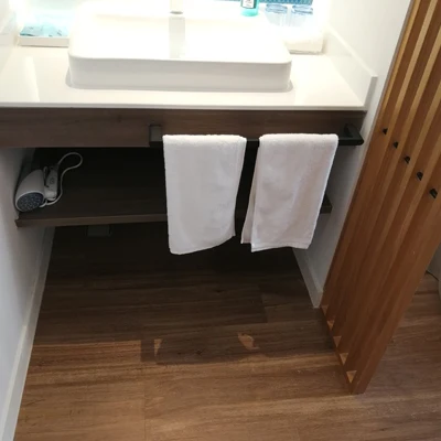 Traditional Smooth Indoor SPC Plastic Flooring Piso Vinilo Pvc Nonslip Vinyl Flooring