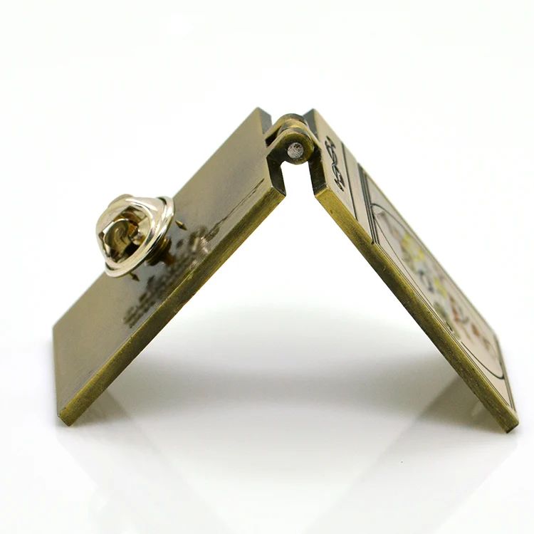 China Crafts Manufacturer Promotion Engraved Bronze Badges Embossed Custom Logo Metal Brass Lapel Pin Badge Hinged Enamel Pin