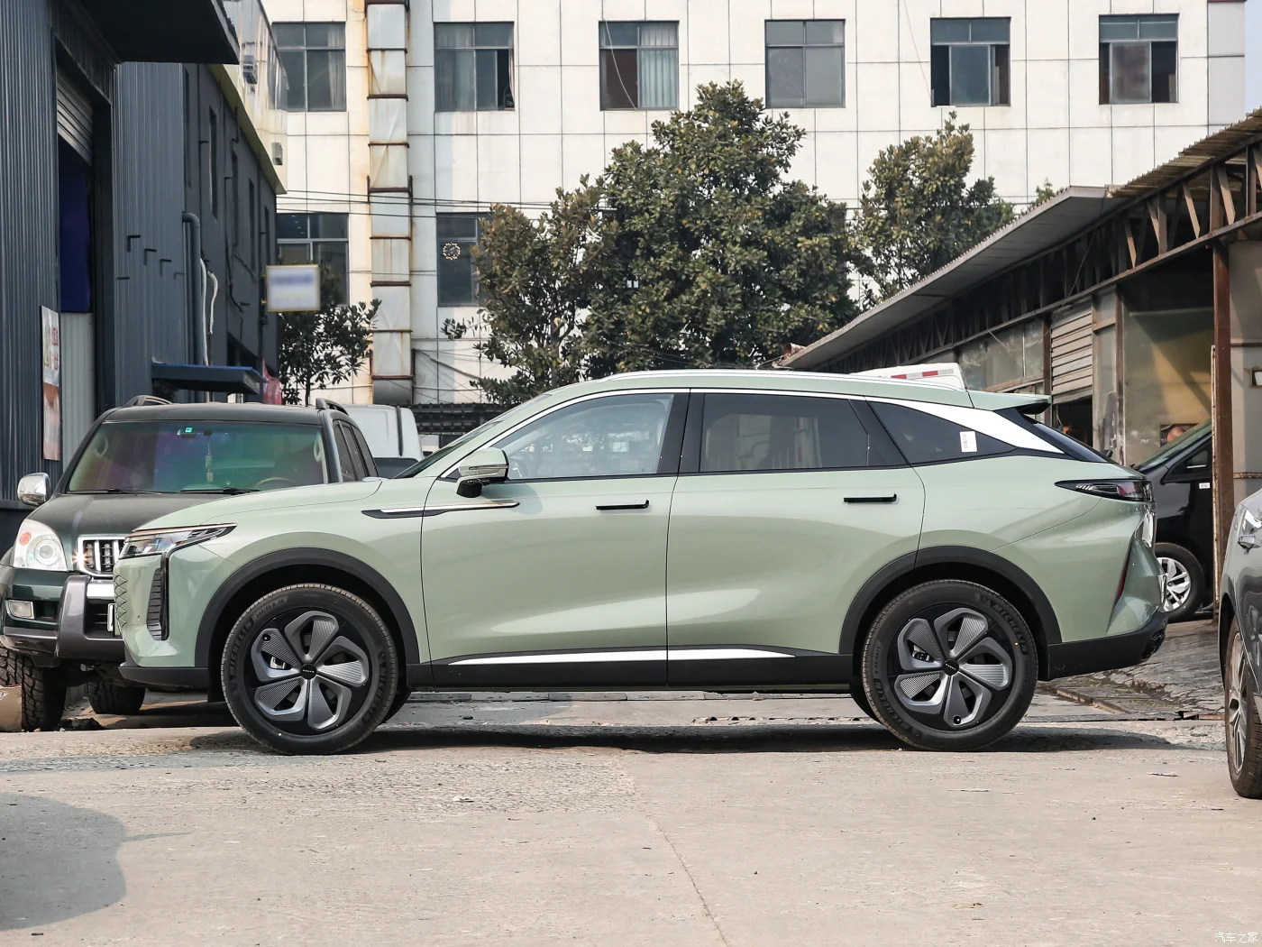 2023 China Made New Car Auto Exceed 2.0T Middle SUV 2WD 4WD Super Exceed Yaoguang RX Gasoline Cars New Energy Vehicles