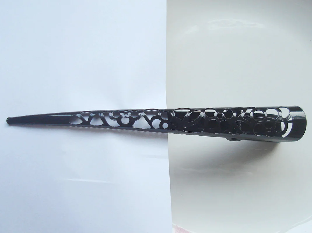 13cm Black Filigree Flower Metal Beak Clip Salon Hair Section Hairpins for Women Hairdressing Large Alligator Hair clip