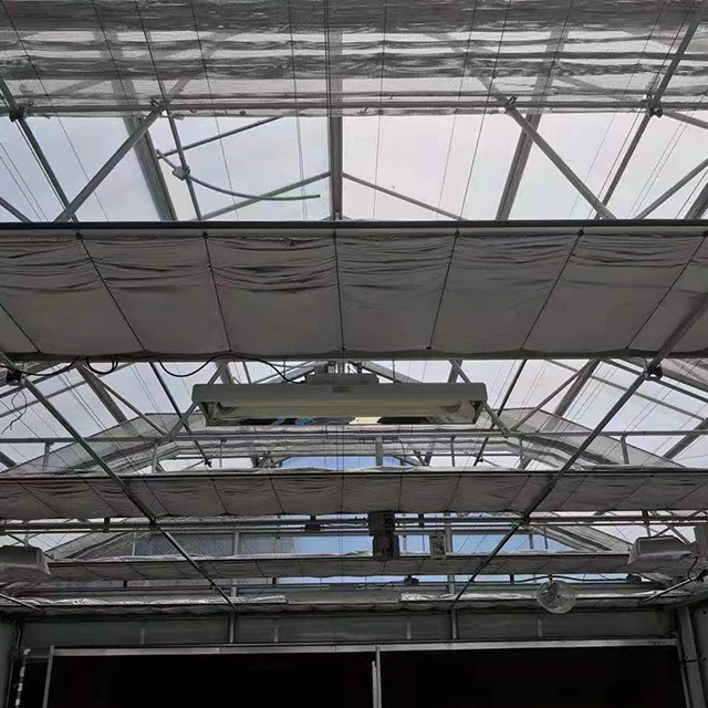 Good shading effect heat preservation can be automatically adjusted system blackout greenhouse
