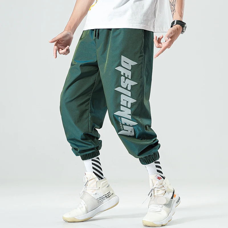 New style  color gradually change function recreational cargo pants male Korean version bright face reflects pair of